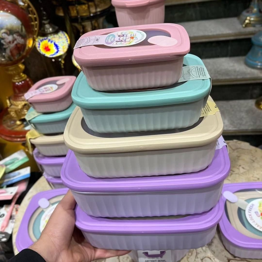 ظرف غذای پاستلی