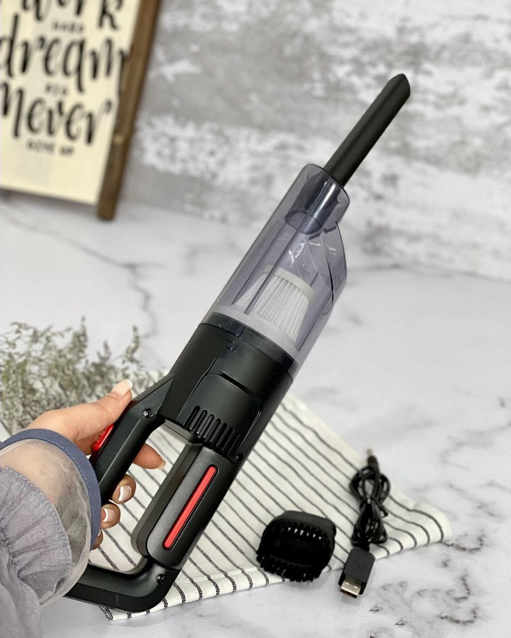 جارو شارژی ماشین